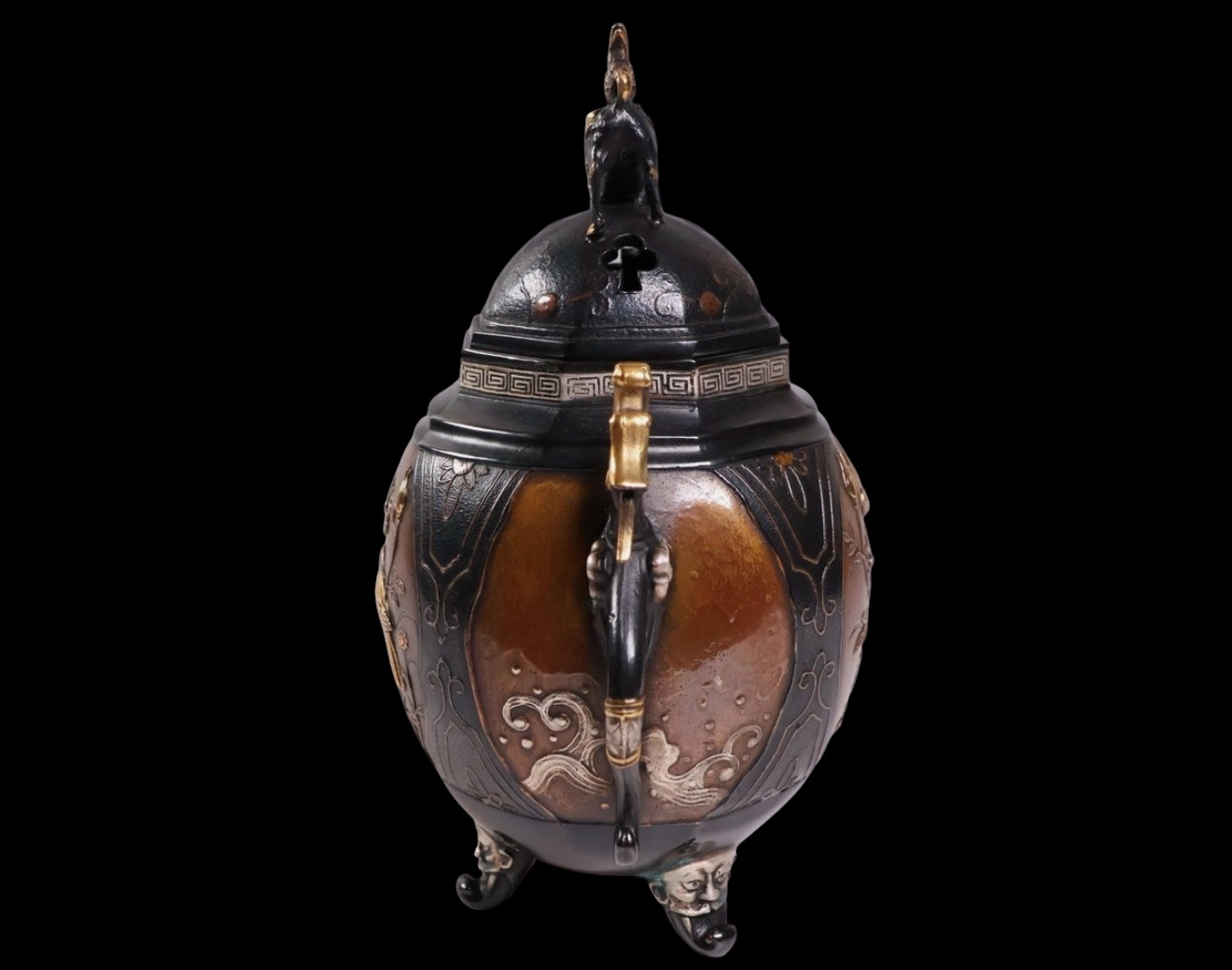 Takaoka bronze koro, Kirin, dragons, precious-metal inlay, three-quarter view, Japanese katana art.