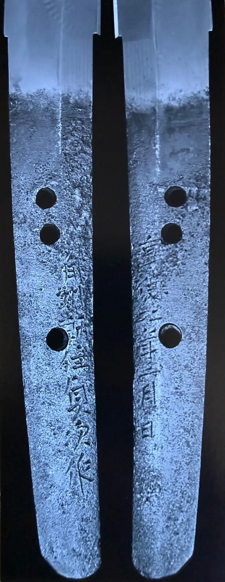 Close-up of Katana Bishū Tomo-jū Sadatsugu nakago with mei and three mekugi-ana, Kyodai Originals samurai sword