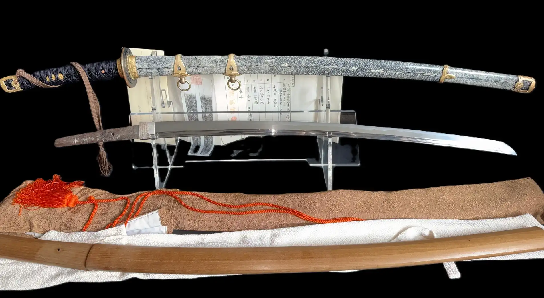 Naval Commissioned Gendaitō katana by Sadashige Gassan, Marshal Admiral Mineichi Koga, with scabbard & paperwork