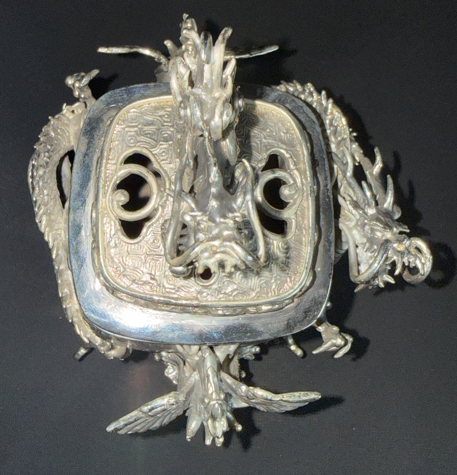 Ornate Takaoka Bronze Kōro from above with intricate dragon details, a beautiful Japanese antiques ACCESSORIES piece.